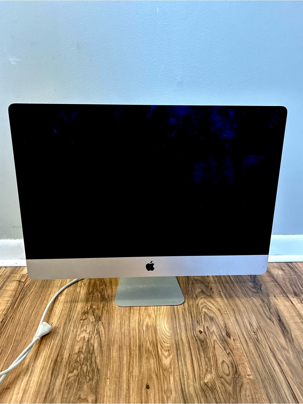 Apple iMac Silver All-in-One Desktop Computer 2014 (keyboard/mouse not included)